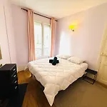 Appartement Tour Eiffel Chapu